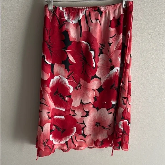 Preswick & Moore Y2K Floral Red and Pink Women's Skirt - Picture 2 of 5